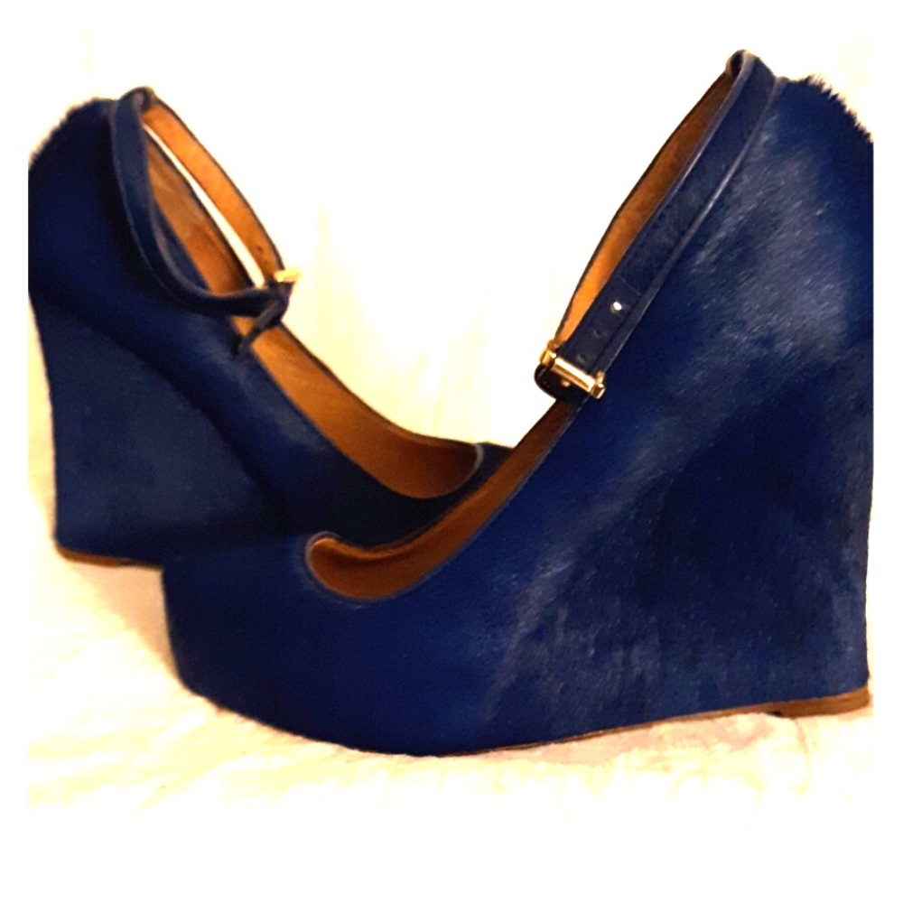Size 7 1/2 Heels